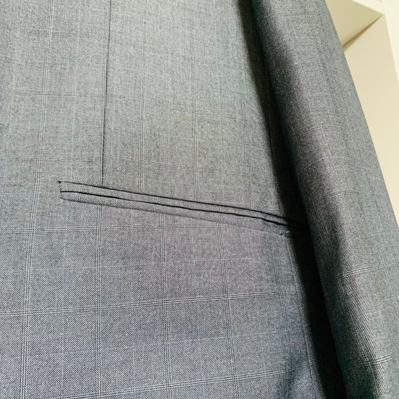 Two Piece Men Suit - Picture 3 of 3